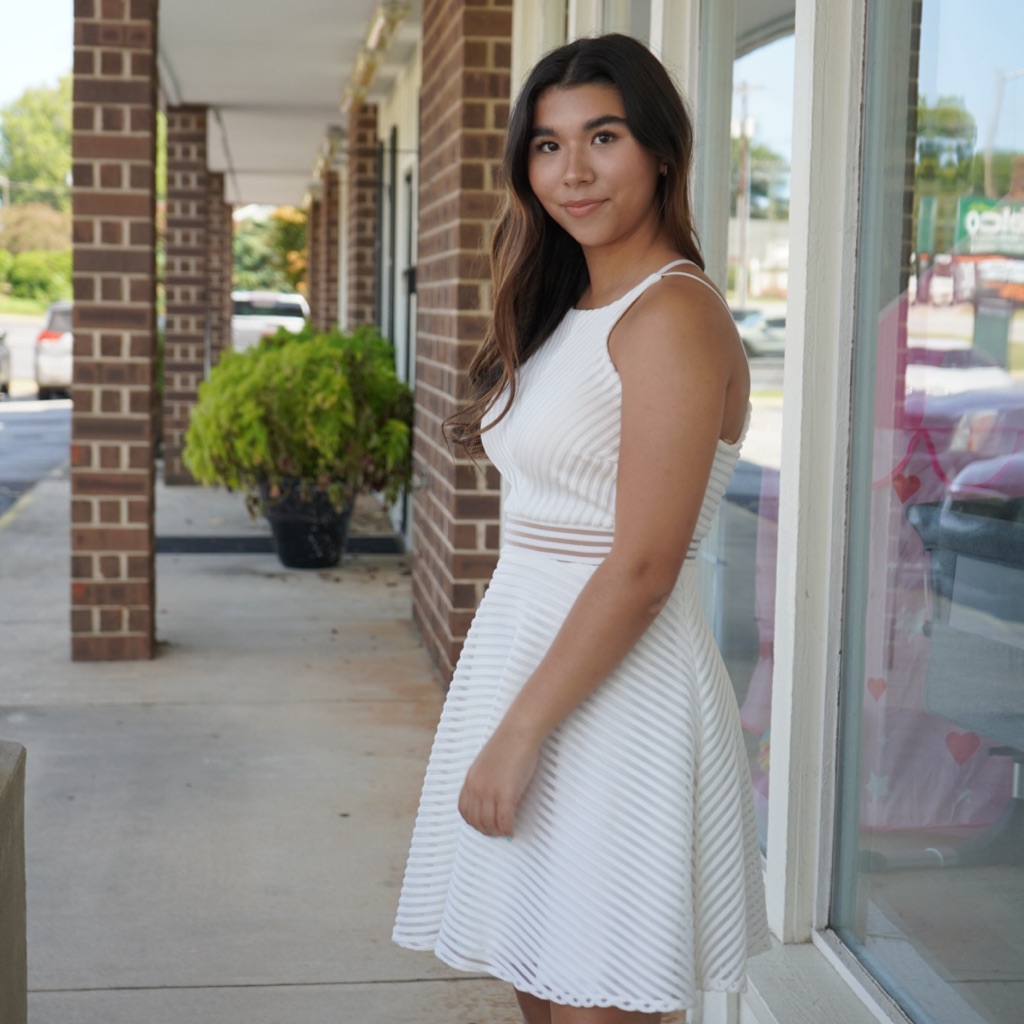 Dear Moon White Formal Dress Nwt